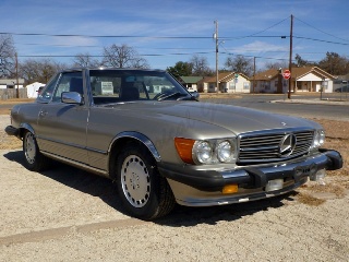 right front 1988 Mercedes Benz 560SL